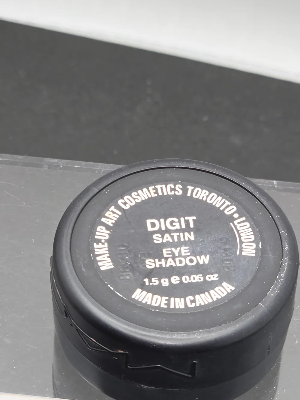 VINTAGE 1990s MAC SCREW TOP EYESHADOW - 